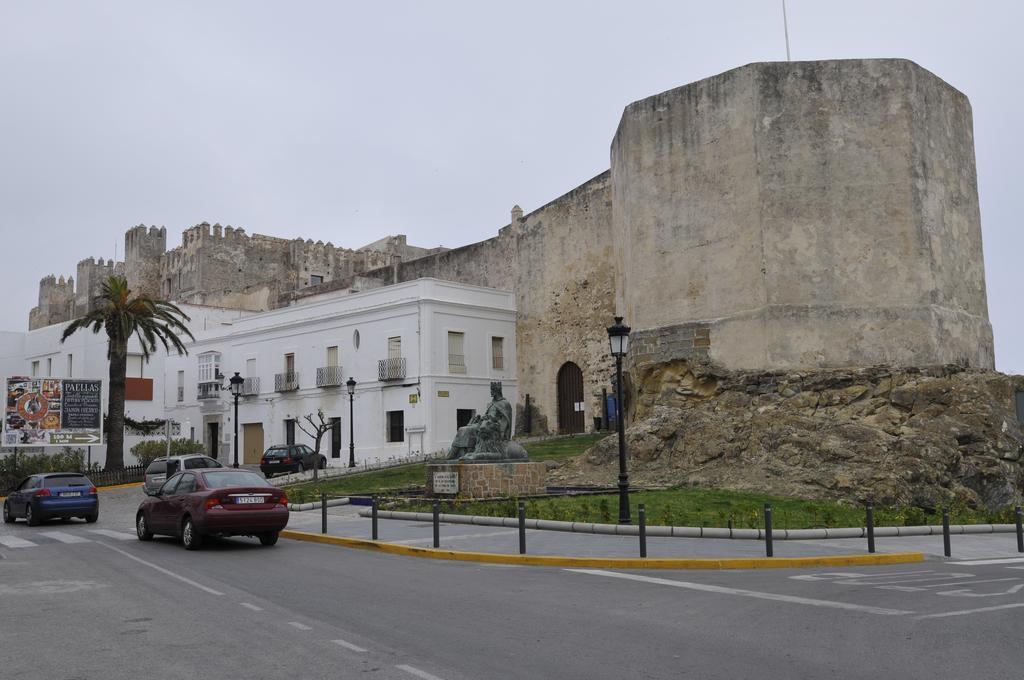 Hostal Tarifa -Recepcion Abierta Las 24H- Eksteriør billede