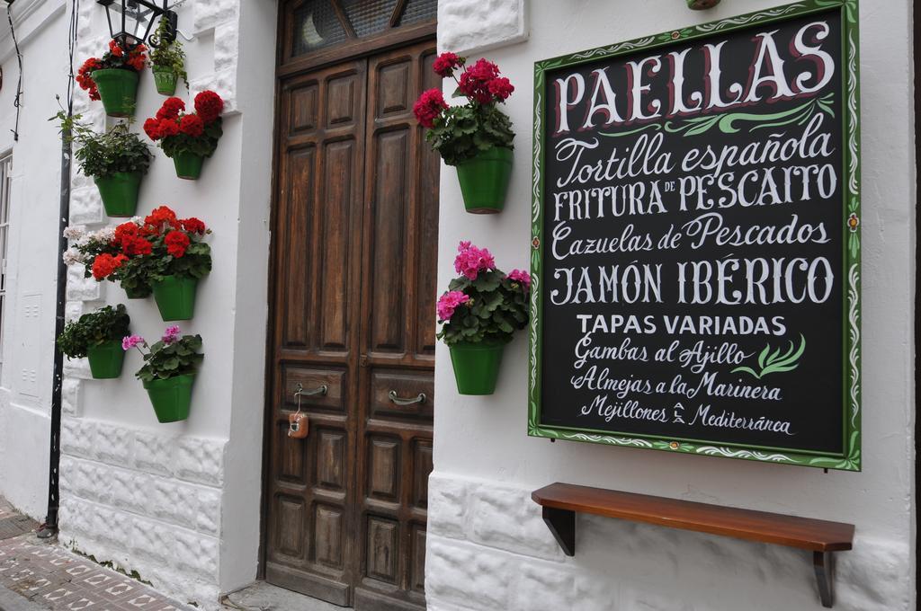 Hostal Tarifa -Recepcion Abierta Las 24H- Eksteriør billede