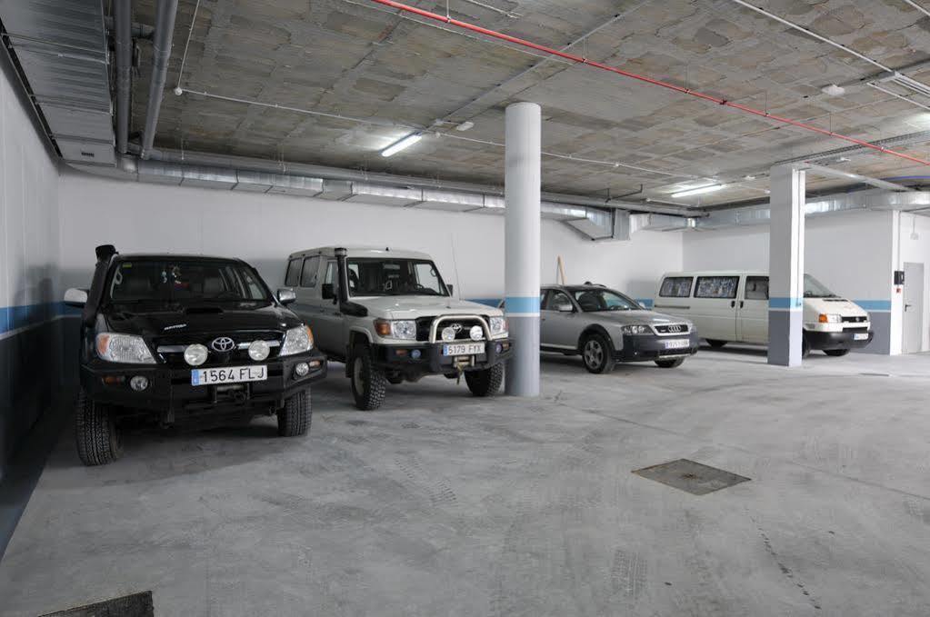 Hostal Tarifa -Recepcion Abierta Las 24H- Eksteriør billede